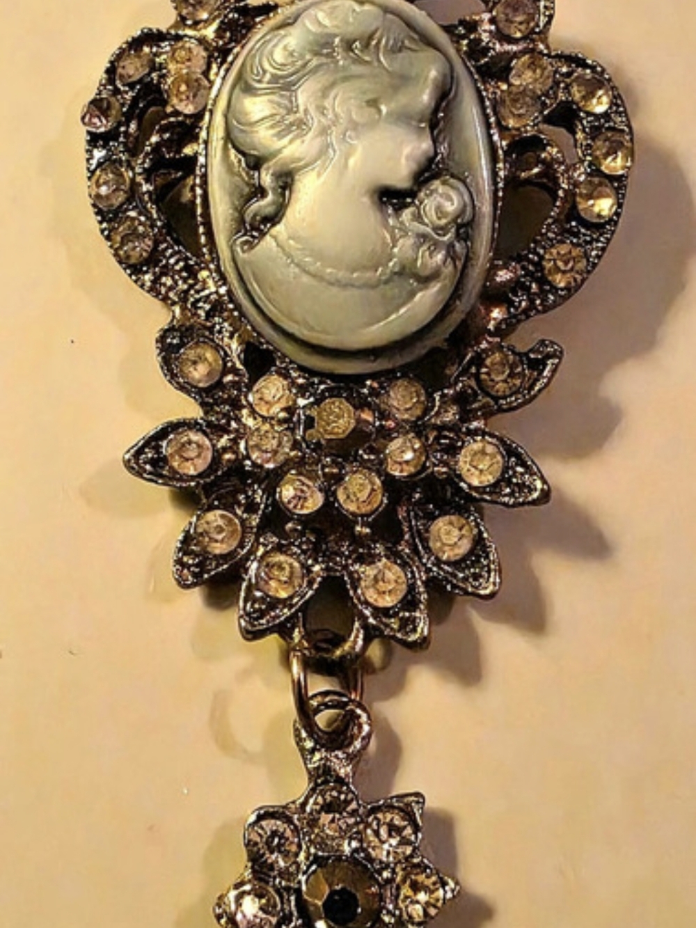 Cameo Floral Rhinestone Brooch